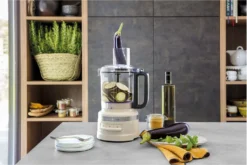 KitchenAid FoodProcessor 2,1L 5KFP0919EAC Creme 21 KitchenAid FoodProcessor 2,1L 5KFP0919EAC Creme -Kaufland Verkäufe 00031b17ed1c3bc0e15d68b48e033145