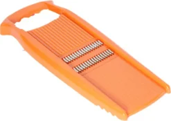 Rohkost- Und Gemüsereibe Orange 11 Rohkost- Und Gemüsereibe Orange -Kaufland Verkäufe 09354d29d53c7c5896980a66719f522e