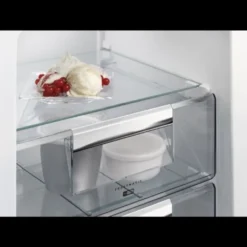 AEG Einbau Kühl-Gefrierkombination TwinTech® 254L 214kWh 178er Nische Frostmatic SCE818F6TS -Kaufland Verkäufe 0a1e1972f4c67be178bca8f20d839b45