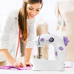 Elektrische Mini Nähmaschine Doppelgewinde Handnähen Mit LED Tragbar Reisenahmaschine Nähen -Kaufland Verkäufe 0d129f9e5ed1baacee721a1a575026b7