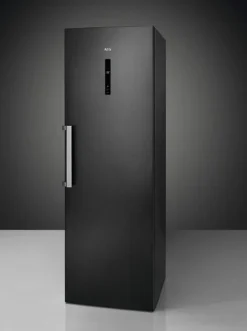 AEG RKB738E5MB Freistehender Kühlschrank / 1860 Mm / / 380 L / CustomFlex - Flexibles Türablagesystem / Null-Grad-Schublade / Farbe: Black Stainless Steel, Seiten Dunklegrau 32 AEG RKB738E5MB Freistehender Kühlschrank / 1860 Mm / / 380 L / CustomFlex - Flexibles Türablagesystem / Null-Grad-Schublade / Farbe: Black Stainless Steel, Seiten Dunklegrau -Kaufland Verkäufe 0f6acca7bae2e3677c2224df6f6a1acf