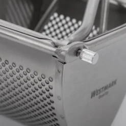 Westmark Kartoffelpresse, Mit Rund-Lochung, Rostfreier Edelstahl, Länge: 30 Cm, Triangel, Silber, 61262260 28 Westmark Kartoffelpresse, Mit Rund-Lochung, Rostfreier Edelstahl, Länge: 30 Cm, Triangel, Silber, 61262260 -Kaufland Verkäufe 16297f549b281fe2f64c34528ca15b1e