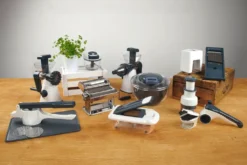 Fackelmann Multi-Hacker Easyprepare, Hochweritger Mulit-Zerkleinerer Mit Seilzug, Transparenter Auffangbehälter Mit Frischhaltedeckel, Sicher Halt Durch Anti-Rutsch-Boden (Farbe: Weiß / Blau-Grau) 20 Fackelmann Multi-Hacker Easyprepare, Hochweritger Mulit-Zerkleinerer Mit Seilzug, Transparenter Auffangbehälter Mit Frischhaltedeckel, Sicher Halt Durch Anti-Rutsch-Boden (Farbe: Weiß / Blau-Grau) -Kaufland Verkäufe 16be1a1c7c98ef192f3f08889d9dd83f