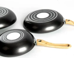 3tlg. Pfannen Set Grün Bratpfannen Ø20/24/28cm Antihaft Griffe Abnehmbar Elektro 9 3tlg. Pfannen Set Grün Bratpfannen Ø20/24/28cm Antihaft Griffe Abnehmbar Elektro -Kaufland Verkäufe 1f2f0f1486ae87e992a91fb728a1c3ad