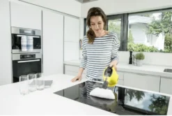 Kärcher Kompakt Dampfreiniger SC 1 | 1.200 Watt -Kaufland Verkäufe 235ef2de164f0aa9611dd46f942ee30a