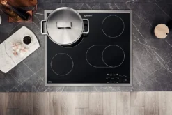 Whirlpool Bauknecht CTAR 9642 IN Elektro-Kochfelder - Edelstahl