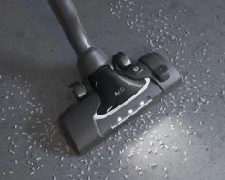 AEG VX9-4-8IBX Staubsauger - Blau Metallic 9 AEG VX9-4-8IBX Staubsauger - Blau Metallic -Kaufland Verkäufe 28d1e3865f70754fcabdfc3a923d3ad5