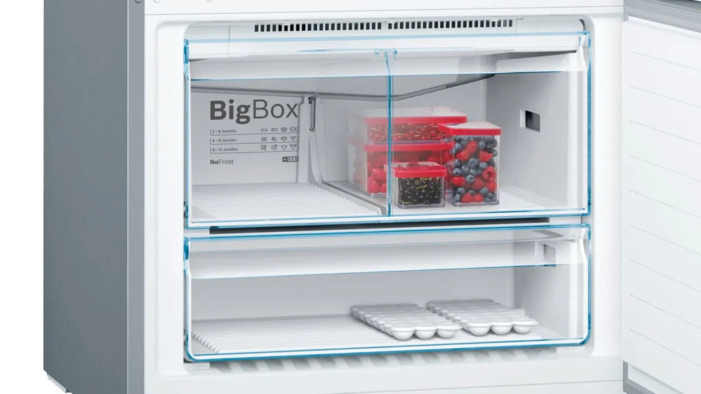 Bosch KGN86AIDP Serie 6 Freistehende XXL-Kühl-Gefrier-Kombination / D / 186 X 86 Cm / 246 KWh/Jahr / Inox-antifingerprint / 479 L Kühlteil / 152 L Gefrierteil / NoFrost / VitaFresh Plus 8 Bosch KGN86AIDP Serie 6 Freistehende XXL-Kühl-Gefrier-Kombination / D / 186 X 86 Cm / 246 KWh/Jahr / Inox-antifingerprint / 479 L Kühlteil / 152 L Gefrierteil / NoFrost / VitaFresh Plus – Bild 6