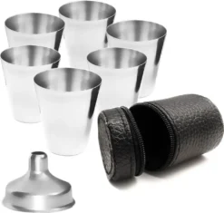 Outdoor Saxx® - 8-Teiliges Edelstahl-Becher Set, 6 Unzerbrechliche Schnaps-Becher, Schnaps-Gläser Aus Metall, Metall-Becher Mit Einfüll-Trichter Und Leder-Tasche, Ideales Flachmann-Zubehör -Kaufland Verkäufe 2e9508b6198bd8338a3f9dda89430a3d