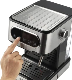 Gorenje ESCM 15 DBK Espressomaschine Mit Siebträger/Professioneller Milchaufschäumer Für Cremigen Capuccino/TouchControl/TemperatureControl/EasyClean/1,5 L Wassertank/1100 W/30 Cm/15 Bar/Edelstahl -Kaufland Verkäufe 3224d73df29ee399bcc165a92e4725c2