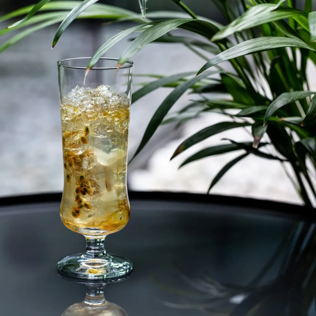 KROSNO Pina Colada Cocktailgläser Longdrinkgläser | Set Von 6 | 300 ML | Avant-Garde Kollektion | Perfekt Für Zuhause, Restaurants Und Partys | Spülmaschinenfest 10 KROSNO Pina Colada Cocktailgläser Longdrinkgläser | Set Von 6 | 300 ML | Avant-Garde Kollektion | Perfekt Für Zuhause, Restaurants Und Partys | Spülmaschinenfest – Bild 8