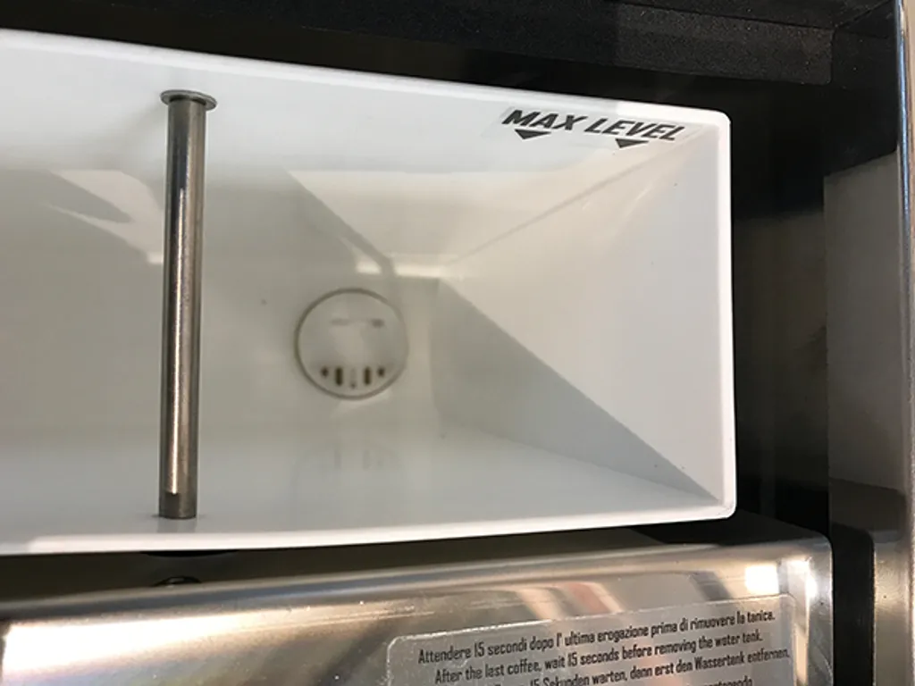 Quickmill 0981 Rubino Nero Siebträger Espressomaschine 5 Quickmill 0981 Rubino Nero Siebträger Espressomaschine – Bild 3