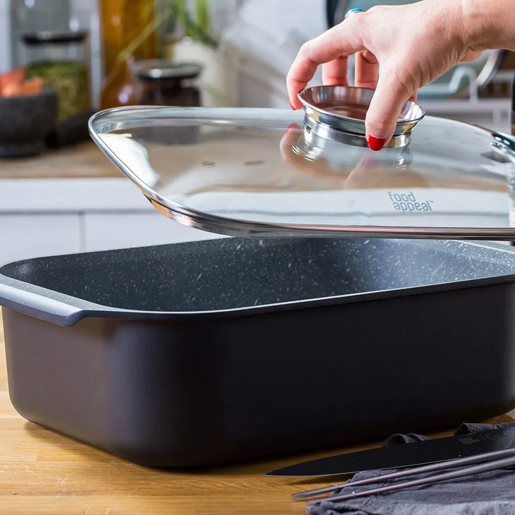 Food Appeal Black Marble Kasserolle, Kochtopf, Röster Mit Aromatischem Glasdeckel, Anti-haft Beschichtung | Schwarzes Marmor Design | Für Gasherd, Induktionsherd, Keramikherd Und Elektroherd 7 Food Appeal Black Marble Kasserolle, Kochtopf, Röster Mit Aromatischem Glasdeckel, Anti-haft Beschichtung | Schwarzes Marmor Design | Für Gasherd, Induktionsherd, Keramikherd Und Elektroherd – Bild 5