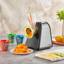 Zilan Elektrische Reibe | Elektrischer Gemüsehobel | Spiralschneider | Gemüseschneider | 200 Watt | 4 Aufsätze | -Kaufland Verkäufe 52bd0f453612c22c5ee4d6f5836231a2