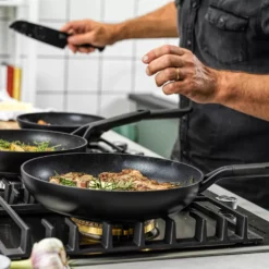 KitchenAid Pfannenset Classic Forged - ø 20, 24 Und 28 Cm - Keramische Antihaftbeschichtung -Kaufland Verkäufe 54585b8eb3fa69e7c2c8c2512733e627