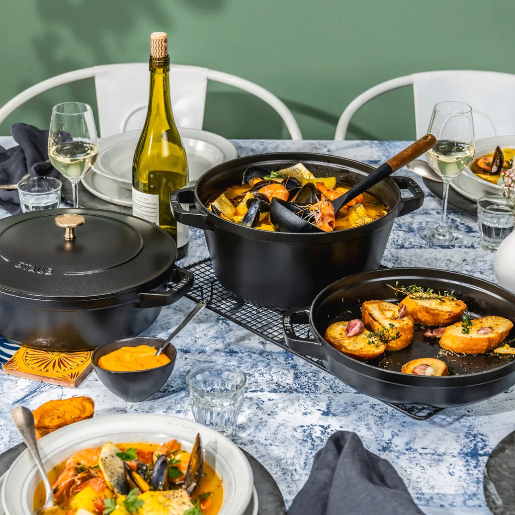 TOPFSET Gusseisen X2 Töpfe Mit Deckel Und Pfanne Schwarz Staub Cast Iron 4 TOPFSET Gusseisen X2 Töpfe Mit Deckel Und Pfanne Schwarz Staub Cast Iron – Bild 2