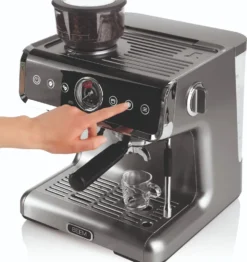 BEEM ESPRESSO-GRIND-PROFESSION Espresso-Siebträgermaschine Mit Mahlwerk - 15 Bar Espressomaschine Siebträger Maschine Barista Kaffee Mahlwerk Milchaufschäumer -Kaufland Verkäufe 5691431a1ed7fb6a5007350cea1af1d5
