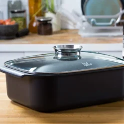 Food Appeal Black Marble Kasserolle, Kochtopf, Röster Mit Aromatischem Glasdeckel, Anti-haft Beschichtung | Schwarzes Marmor Design | Für Gasherd, Induktionsherd, Keramikherd Und Elektroherd 11 Food Appeal Black Marble Kasserolle, Kochtopf, Röster Mit Aromatischem Glasdeckel, Anti-haft Beschichtung | Schwarzes Marmor Design | Für Gasherd, Induktionsherd, Keramikherd Und Elektroherd -Kaufland Verkäufe 579410ccc96411c592f50956133ee066