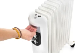 Ölradiator 2500W Lehmann Elektro Heizkörper Mit 11 Rippen Öl Radiator Mobile Elektroheizung Mit Temperaturregelung, Heizung, Heizlüfter, Thermostatregler, Abschaltautomatik, Überhitzungsschutz 2500 Watt, Weiß -Kaufland Verkäufe 597f177337ebd0f2beac88e56f780494