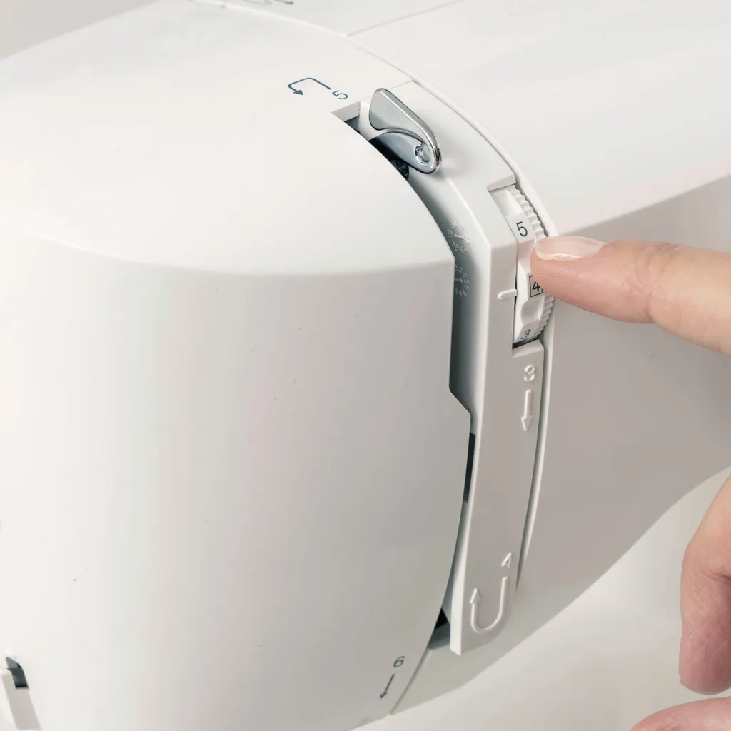 Singer M1505 Nähmaschine Klick-Einrastfunktion, Knopfloch, Knopfannäh-Programm 21 Singer M1505 Nähmaschine Klick-Einrastfunktion, Knopfloch, Knopfannäh-Programm – Bild 19