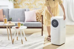 Rowenta 3 In 1 Klimagerät Turbo Cool AU5010 | Mobile Klimaanlage, Ventilator, Luftentfeuchter In Einem | Schlauch & Fernbedienung Inklusive | Eco-Modus -Kaufland Verkäufe 836bdae09fad3bbea37763a3909c0ea3