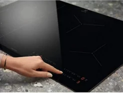 ELECTROLUX EIS824 SenseBoil - Induktionskochfeld - 4 Brenner - 7350W - L78 X T52cm - Schwarz -Kaufland Verkäufe 8fd751a47d001a2efe5604c475255ad6