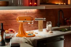 KitchenAid 4,8 L 5KSM175 Artisan Küchenmaschine Beginnerset Mit Gemüseschneider, Farbe:Honey -Kaufland Verkäufe 98b6483b0c59d2dfc3704096a1bf522e