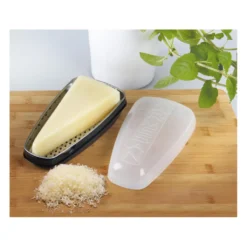 Fackelmann Parmesanreibe- Und Frischebox, Parmesanhobel, Käsereibe Mit Servier-Behälter (Farbe: Transparent/Grau), Menge: 1 Stück 25 Fackelmann Parmesanreibe- Und Frischebox, Parmesanhobel, Käsereibe Mit Servier-Behälter (Farbe: Transparent/Grau), Menge: 1 Stück -Kaufland Verkäufe 9a96210e95093b14bc6889ecb17bcd9e