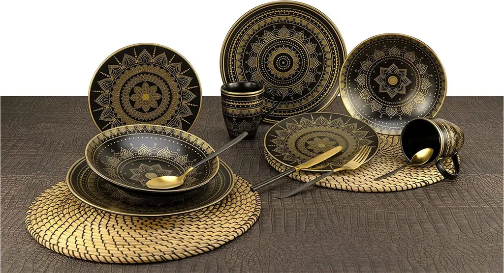 CreaTable 23588 Tafelservice Mandala Für 4 Personen, Steinzeug, Schwarz/gold (1 Set, 12-teilig) 6 CreaTable 23588 Tafelservice Mandala Für 4 Personen, Steinzeug, Schwarz/gold (1 Set, 12-teilig) – Bild 4