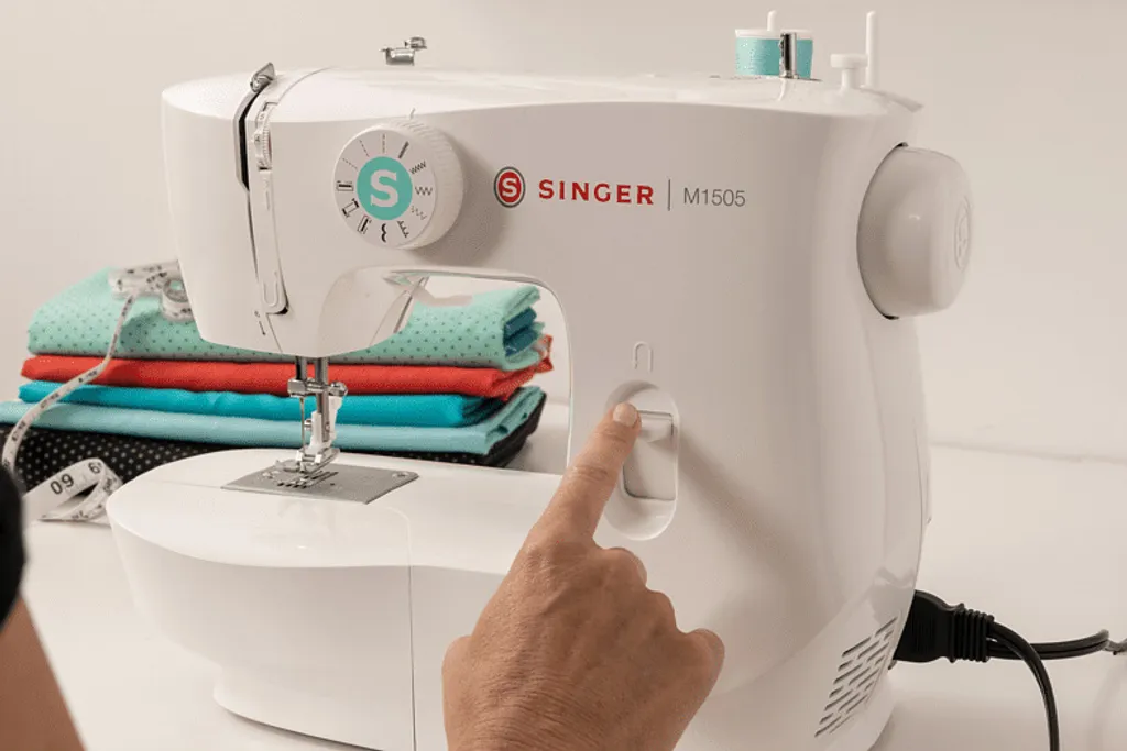 Singer M1505 Nähmaschine Klick-Einrastfunktion, Knopfloch, Knopfannäh-Programm 18 Singer M1505 Nähmaschine Klick-Einrastfunktion, Knopfloch, Knopfannäh-Programm – Bild 16