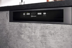 Bauknecht BRBE 2B19 X Geschirrspüler Integrierbarer Geschirrspüler / Startzeitvorwahl / 5 Standardprogramme/ Expressprogramm/ Option Halbe Beladung / Vollwasserschutz -Kaufland Verkäufe a67c2cc06770439ee06701ed2f93ce1c