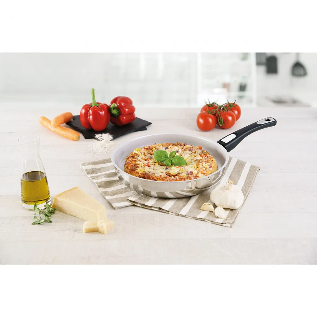 Genius Cerafit Steel Bratpfanne 28cm + Glasdeckel - Ofenfeste Keramikpfanne Mit Abnehmbarem Griff Für Alle Herdarten; A24665 8 Genius Cerafit Steel Bratpfanne 28cm + Glasdeckel - Ofenfeste Keramikpfanne Mit Abnehmbarem Griff Für Alle Herdarten; A24665 – Bild 6