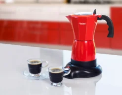 Bestron Elektrischer Espresso-Kocher Mit 360° Basis, Viva Italia, Für 6 Espressotassen: 180 Ml, 480 Watt, Aluminium, Farbe: Rot -Kaufland Verkäufe b1cd52c0ca336025c1301d8fe2b0b488