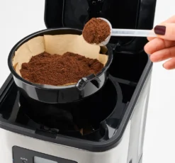 Clatronic KA 3642 Kaffeefiltermaschine Für 12-14 Tassen 1,5 L, Programmierbare 24-Stunden LCD-Digital-Zeitschaltuhr, Edelstahlfront 14 Clatronic KA 3642 Kaffeefiltermaschine Für 12-14 Tassen 1,5 L, Programmierbare 24-Stunden LCD-Digital-Zeitschaltuhr, Edelstahlfront -Kaufland Verkäufe b7d350605db9efd4c2fe17fa0ffc01b9