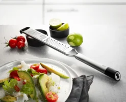 GEFU Set: Fein- Und Grobreibe PRIMELINE + SPICEBAR XS-Muskatnüsse,Inhalt 8 G + SPICEBAR XS-Tonkabohnen,Inhalt 7 G -Kaufland Verkäufe b839c770930c0718ee5e7b137da8667e