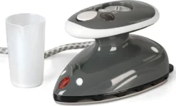 Jago® Mini Bügeleisen - Grau, 260-420 W, Antihaft Bügelsohle, Wassertank 40 Ml, 100-240 V Netzspannung Umschaltbar, Mit/ohne Dampf - Dampfbügeleisen, Reisebügeleisen 22 Jago® Mini Bügeleisen - Grau, 260-420 W, Antihaft Bügelsohle, Wassertank 40 Ml, 100-240 V Netzspannung Umschaltbar, Mit/ohne Dampf - Dampfbügeleisen, Reisebügeleisen -Kaufland Verkäufe bf47bda2f8e483a235f9e472ea1bd8c5