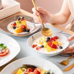 VEWEET Tafelservice 'Nikita' Aus Porzellan, 24 Teilig Geschirrset Beinhatlet Müslischalen, Dessertteller, Speiseteller Und Suppenteller, Geschirrservice Für 6 Personen 16 VEWEET Tafelservice 'Nikita' Aus Porzellan, 24 Teilig Geschirrset Beinhatlet Müslischalen, Dessertteller, Speiseteller Und Suppenteller, Geschirrservice Für 6 Personen -Kaufland Verkäufe c3693d1a310f812e871010f82079c57a