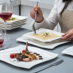 MALACASA, Serie Amparo, Porzellan Tafelservice 24 Tlg. Kombiservice 12 Speiseteller Und 12 Suppenteller Für 12 Personen -Kaufland Verkäufe c91723c1ee18d03a65f254a588bf4138