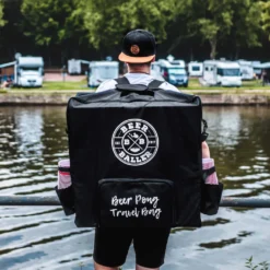 BeerBaller® Travel Bag - Beer Pong Tisch Tragetasche Inkl. Kühl- Und Becherfach 12 BeerBaller® Travel Bag - Beer Pong Tisch Tragetasche Inkl. Kühl- Und Becherfach -Kaufland Verkäufe c9bfe20f354d8107ed35b48f22db3697