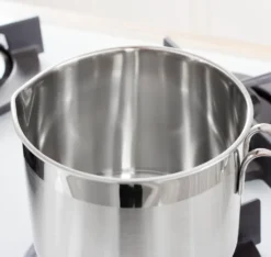 SSW City Milchtopf Mit Ausguss Thermo-Sandwichboden Edelstahl Ø 14 Cm 1,6 L 13 SSW City Milchtopf Mit Ausguss Thermo-Sandwichboden Edelstahl Ø 14 Cm 1,6 L -Kaufland Verkäufe d9c8c25d26add9f50fa5cf4e8f658a21