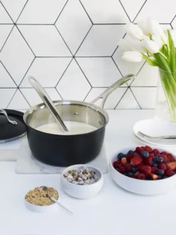 Tefal Stielpfanne Aus Aluminium Ø 20 Cm, Antihaftbeschichtet, Alle Herdarten Incl. Induktion 17 Tefal Stielpfanne Aus Aluminium Ø 20 Cm, Antihaftbeschichtet, Alle Herdarten Incl. Induktion -Kaufland Verkäufe dbf88b33c2be989f4cf6ef4071f8b3ee