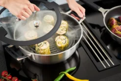 Rösle Schmorpfanne/Dampfgarer Mit Deckel Ø 28cm Silence Pro -Kaufland Verkäufe e38f3c7a46b83908f6c613ca8d0aa523