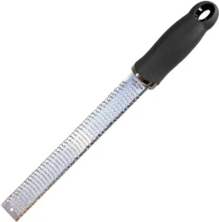 Premium Zester Reibe - Deine Hochwertige Parmesanreibe, Muskatnussreibe, Zitronenreibe, Ingwerreibe Mit Messerscharfen Edelstahl Klingen Und Holzgriff -Kaufland Verkäufe e427331a7494be3a72aa6a583f52f02e 1