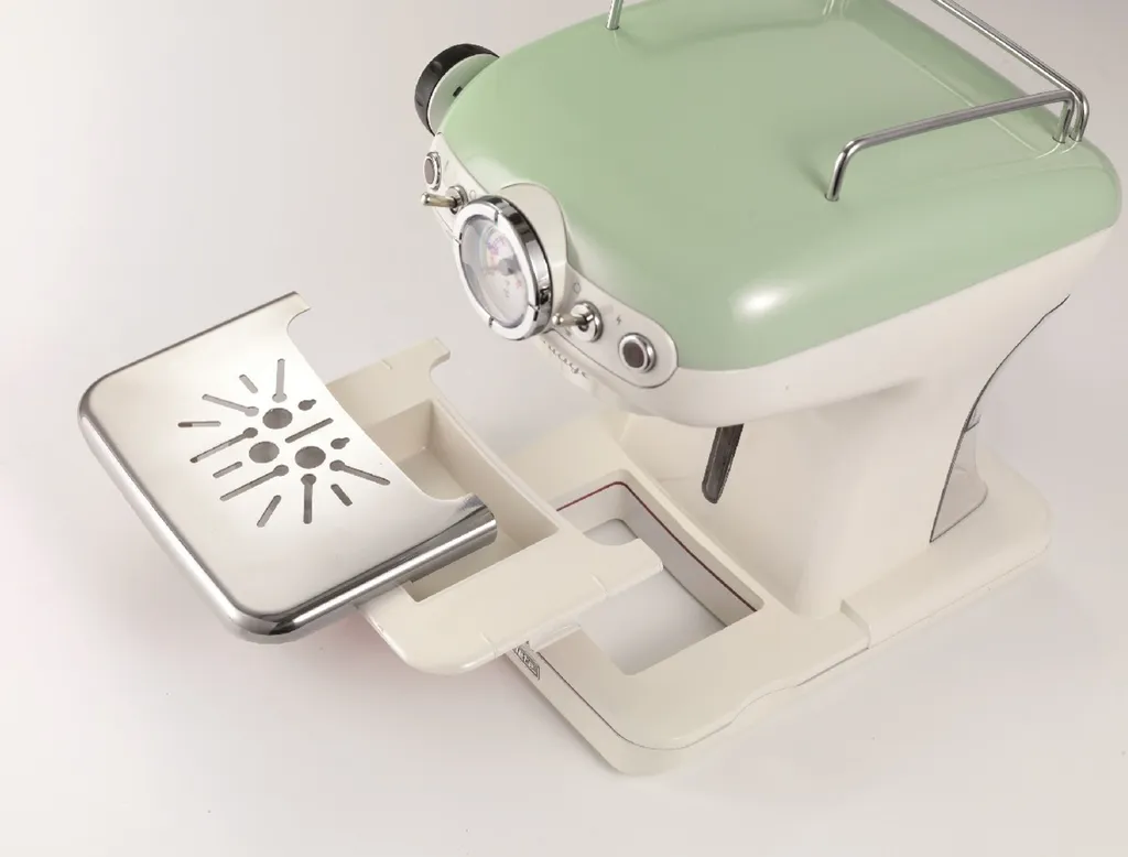 Ariete Vintage Siebträger-Espressomaschine Grün 6 Ariete Vintage Siebträger-Espressomaschine Grün – Bild 4