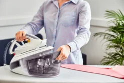 Tefal SV8011 Express Anti-Calc Dampfbügelstation 2800W Durilium AirGlide Soleplate -Kaufland Verkäufe e8b131648e6ed39dbd96ce69cac6c6d9