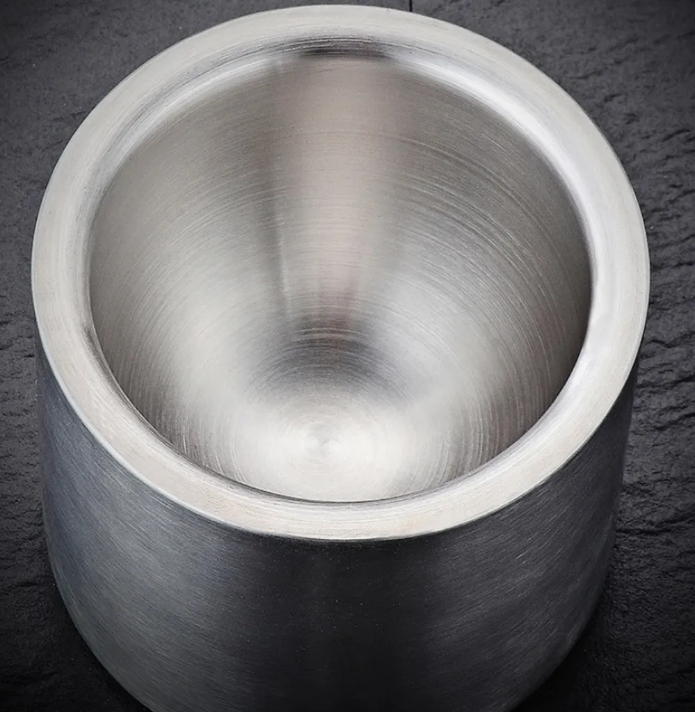 BAYLI - Edelstahl Mörser Mit Stößel & Deckel - Massiver Gewürzmörser Für Die Küche - Bruchfeste Kräutermühle - Gewürzmühle Für Kräuter Und Gewürze - Tabletten Zerkleiner - Tablettenmörser - KitchenAid 10 BAYLI - Edelstahl Mörser Mit Stößel & Deckel - Massiver Gewürzmörser Für Die Küche - Bruchfeste Kräutermühle - Gewürzmühle Für Kräuter Und Gewürze - Tabletten Zerkleiner - Tablettenmörser - KitchenAid – Bild 8