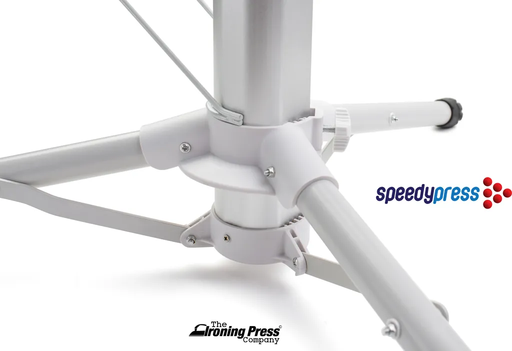 Dampfbügelpresse Professionelle Mit 38 Dampfdüsen (Leistungsstarke Dampfstrahlen) & Höhenverstellbaren Ständer Von Speedypress - Kompakt Größe - 55cm Y 22cm; 1.350watt (+ Ersatzabdeckung & Schaumstoff-Unterfilz UVP 45,00 € + Weiteres Zubehör GRATIS) 5 Dampfbügelpresse Professionelle Mit 38 Dampfdüsen (Leistungsstarke Dampfstrahlen) & Höhenverstellbaren Ständer Von Speedypress - Kompakt Größe - 55cm Y 22cm; 1.350watt (+ Ersatzabdeckung & Schaumstoff-Unterfilz UVP 45,00 € + Weiteres Zubehör GRATIS) – Bild 3