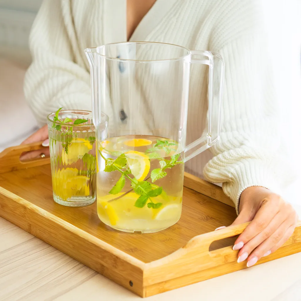 Wessper Basic Wasserfilterkanne 2.5 L, Wasserkaraffe Aus Hochwertigem Kunststoff | Geeignet Für Kalte Getränke Wasser, Saft, Tee, Limonade - Transparent 5 Wessper Basic Wasserfilterkanne 2.5 L, Wasserkaraffe Aus Hochwertigem Kunststoff | Geeignet Für Kalte Getränke Wasser, Saft, Tee, Limonade - Transparent – Bild 3