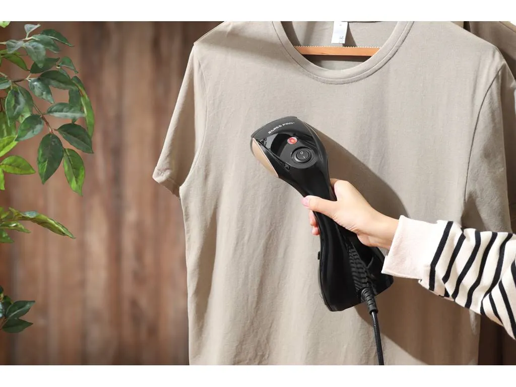 Swiss Pro Streamer Schwarz Dampfglätter 1100W-200ml Tragbares Handbügeleisen Für Reise & Zuhause 5 Swiss Pro Streamer Schwarz Dampfglätter 1100W-200ml Tragbares Handbügeleisen Für Reise & Zuhause – Bild 3