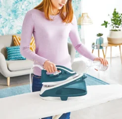 Tefal SV6115E0 Dampfbügelstation Dampfgenerator, Keramiksohle, 2200 Watt, 2 Min Aufheizzeit, Vertikaldampf, Anti-Kalk, Abschaltautomatik -Kaufland Verkäufe f6dcd9cef3a8c289639eec0005c9e742